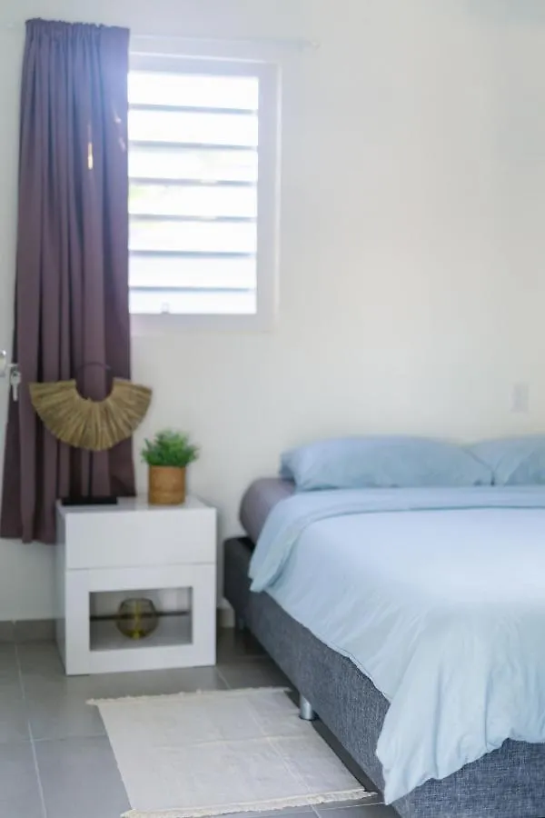 Casa Petra Paula Apartment Willemstad